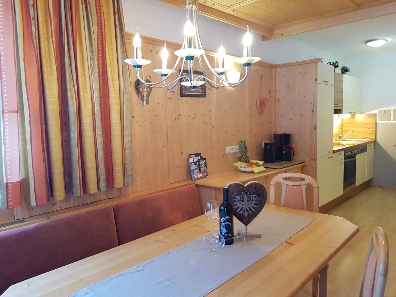 Alpina Appartement Sankt Leonhard im Pitztal Kültér fotó